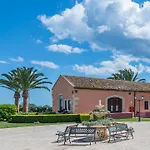 Lady Lusya Hotel Cassibile