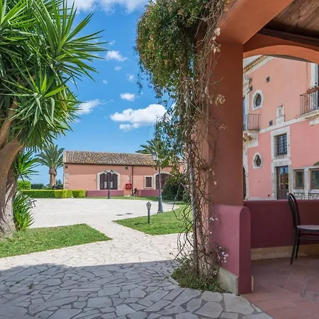 ホテル Lady Lusya