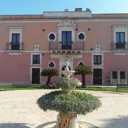 ホテル Lady Lusya