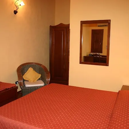 Lady Lusya カッシビレ