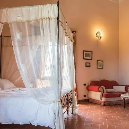 Lady Lusya Hotel 4*